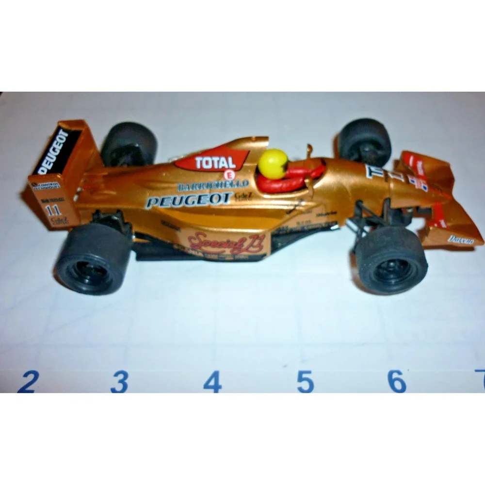 Slot Car SCX Scalextric Tyco Exin C-8322 Jordan 196 Peugeot #11 F1 R.Barrichello